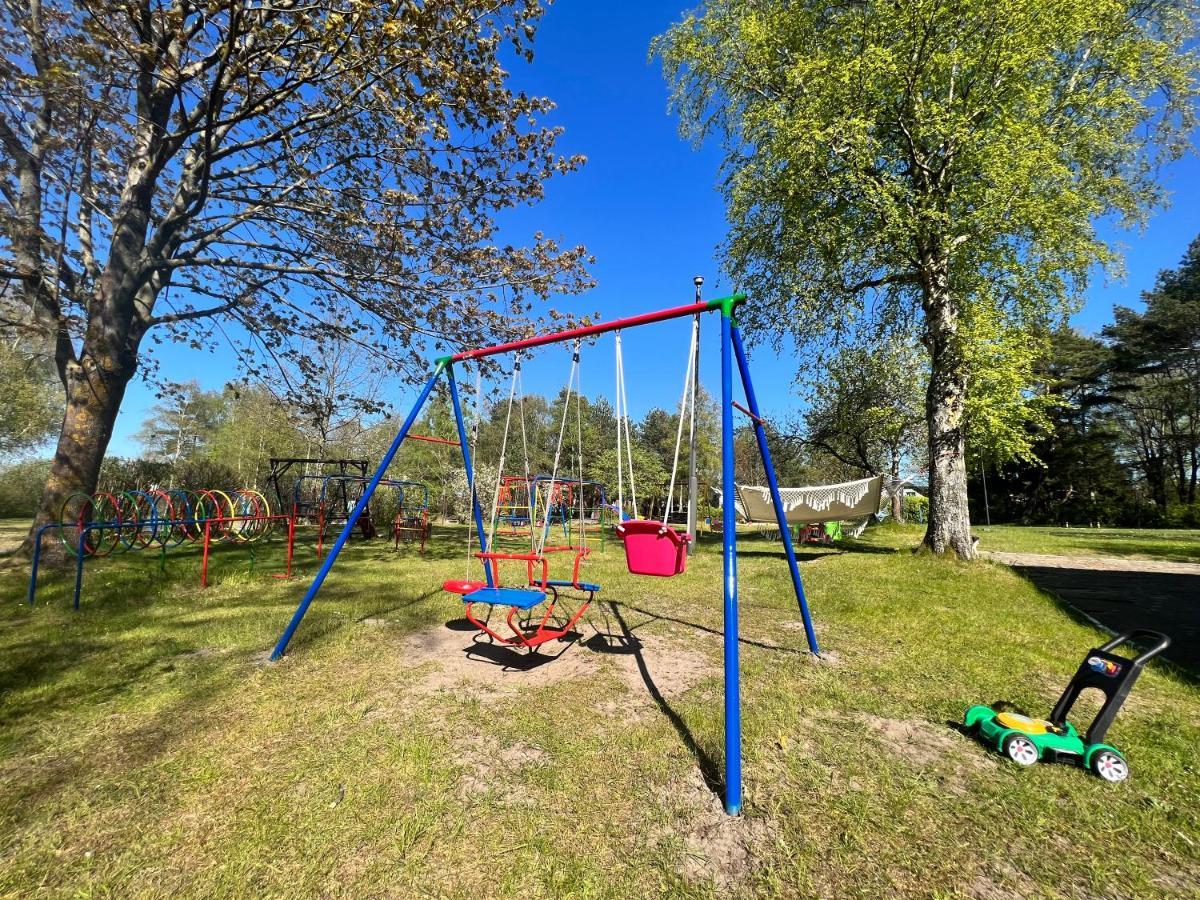 Osrodek Wczasowy Camping Morski Устка Екстер'єр фото