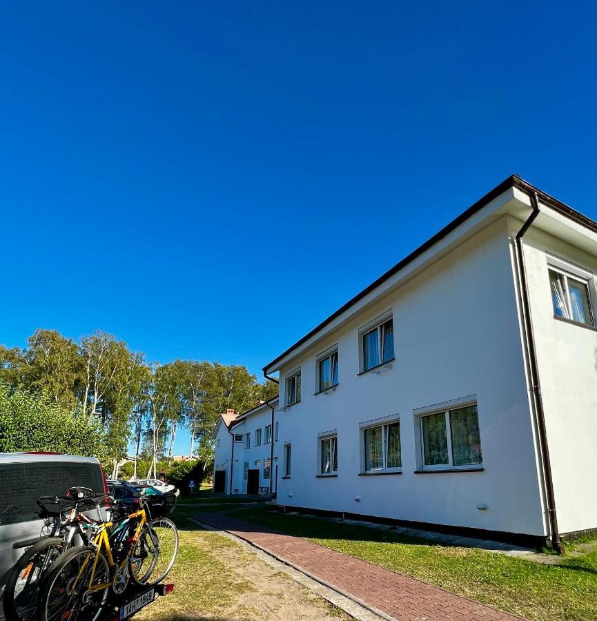 Osrodek Wczasowy Camping Morski Устка Екстер'єр фото